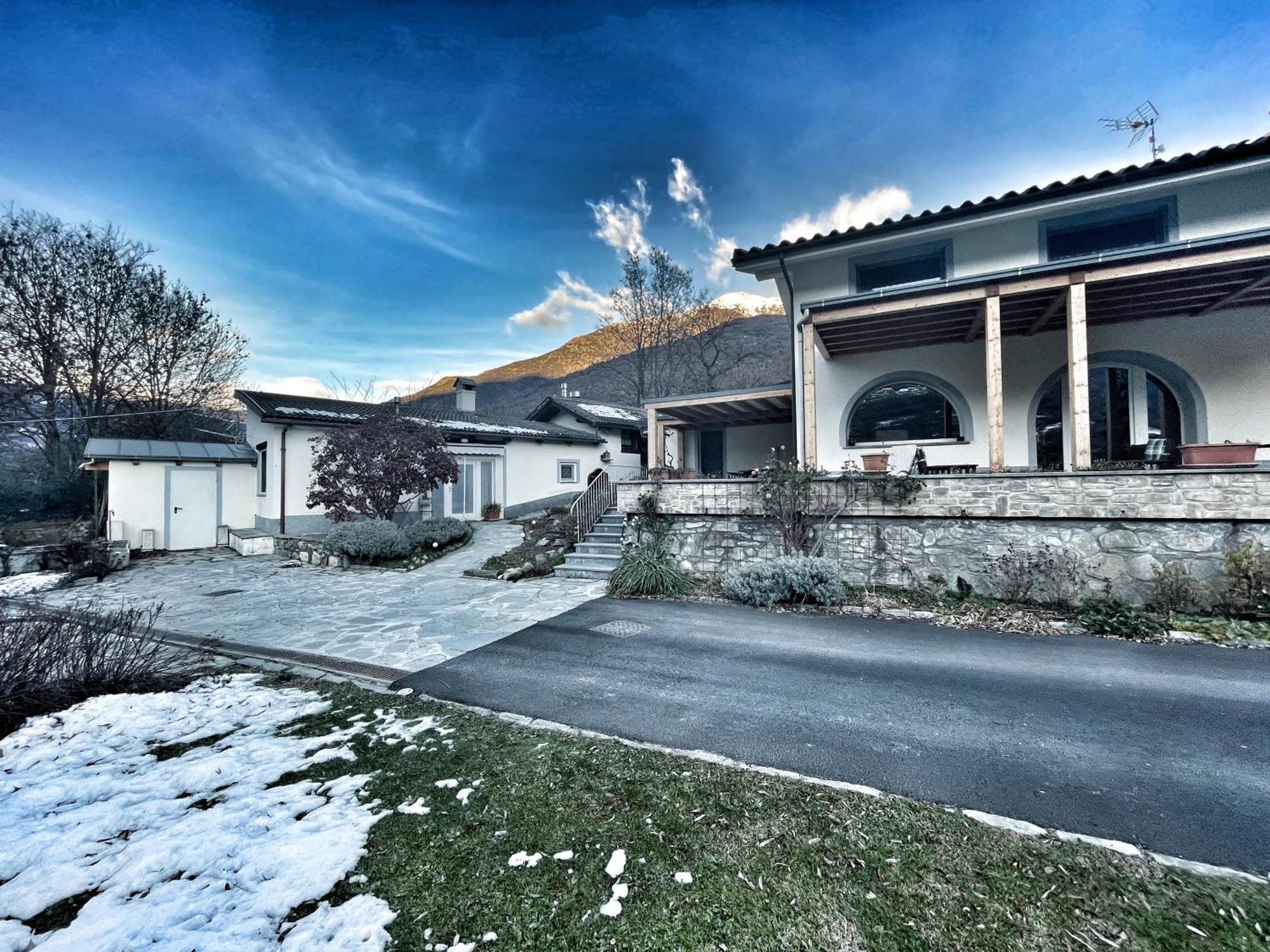 Апартаменты La Casina Di Oscar Ad Ao V Combe Vda Quart 0014 E 00I6 Экстерьер фото